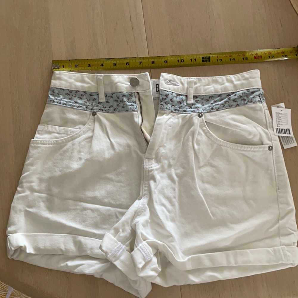 NWT BDG white denim